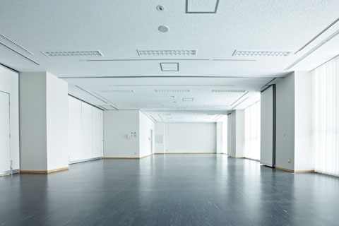 三鷹市公会堂 - 展示室兼会議室